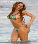 Mariah Carey bustin loose